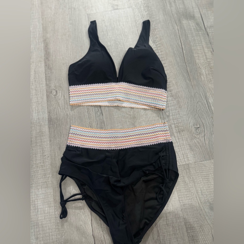 Black and Multicolor Women's Swim Set